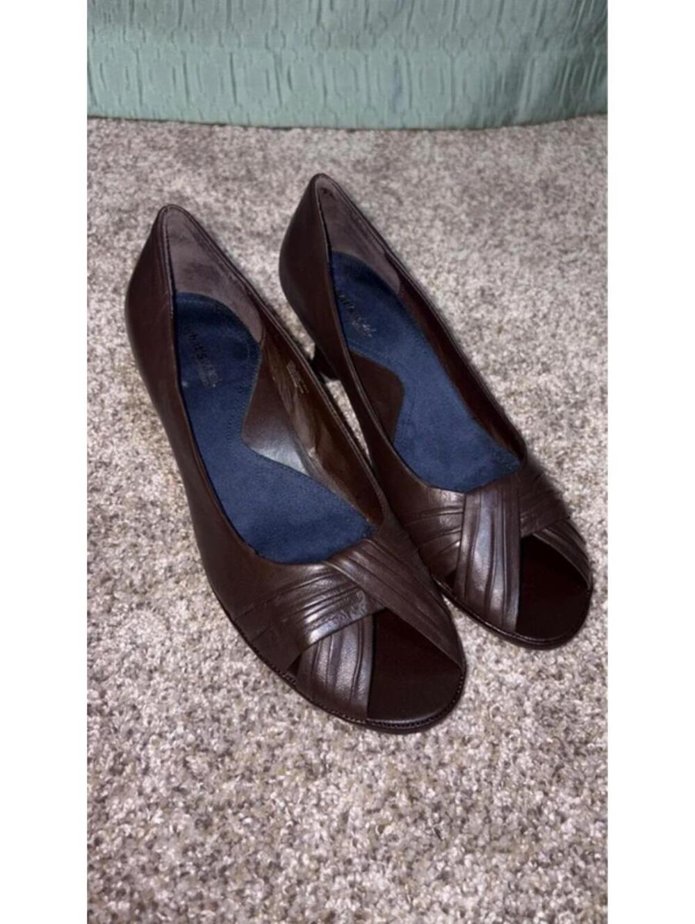 Brown Heels Women size 9.5 M What’s What Roller Mink